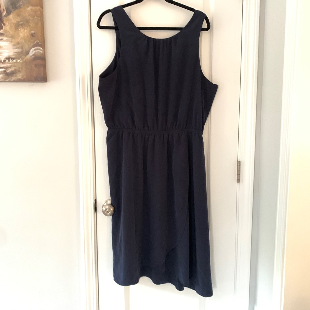 Athleta Navy Blue Tassel Back Elastic Waist Sleeveless Dress XL‎ 229341-00